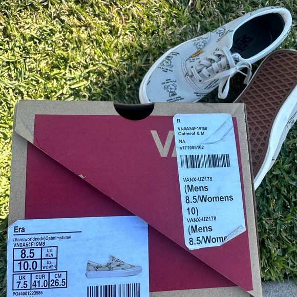 Men’s vans tennis shoes men’s size 81/2 women size 10 - Picture 2 of 5